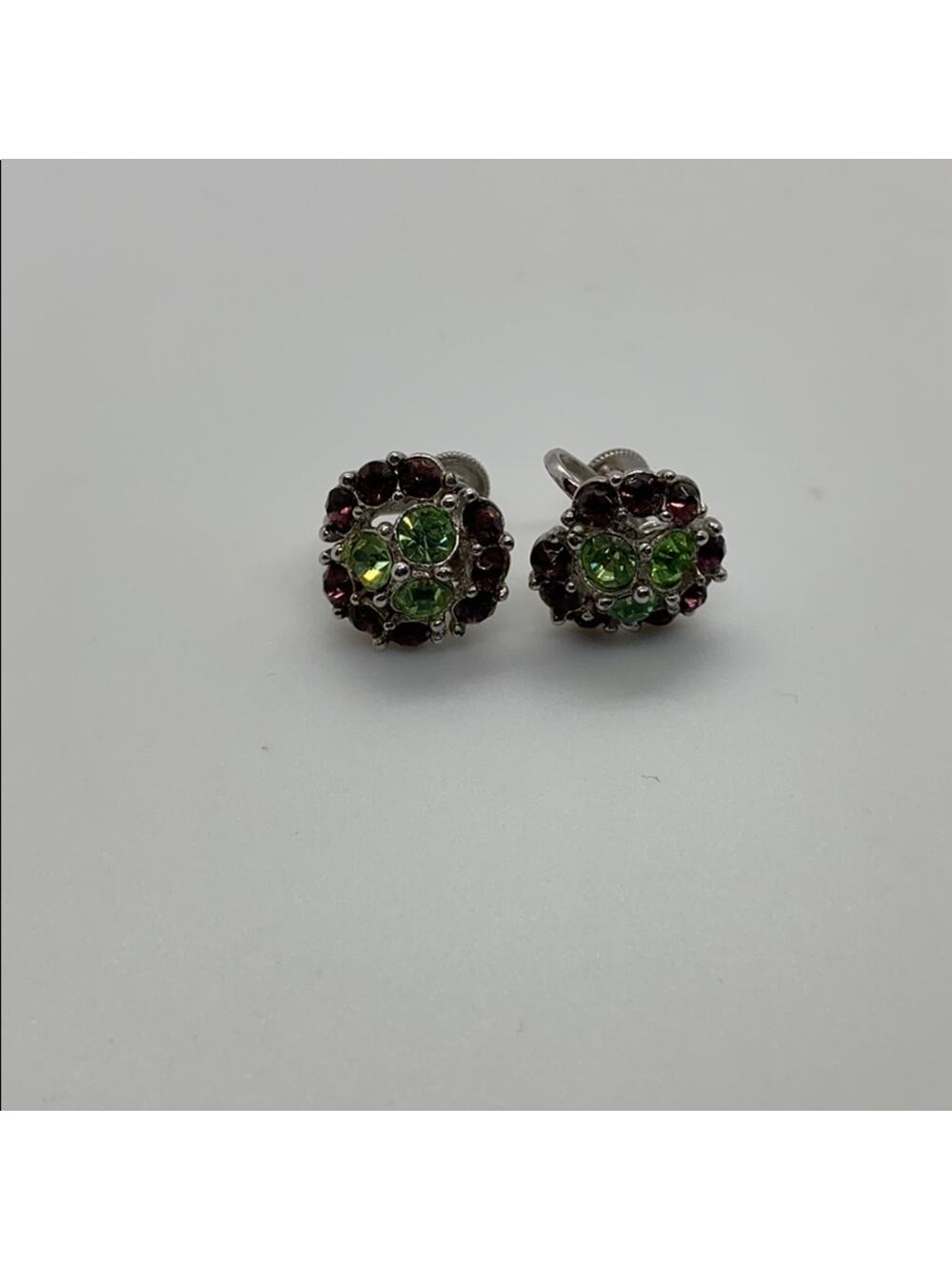 Vintage BOGOFF twist on earrings